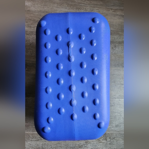 Crown & Ivy Beach Bag - Picture 2 of 3